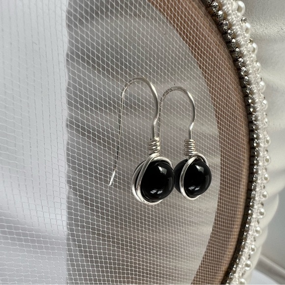 Black Onyx Wire Wrapped Minimalist Earrings - Picture 4 of 12